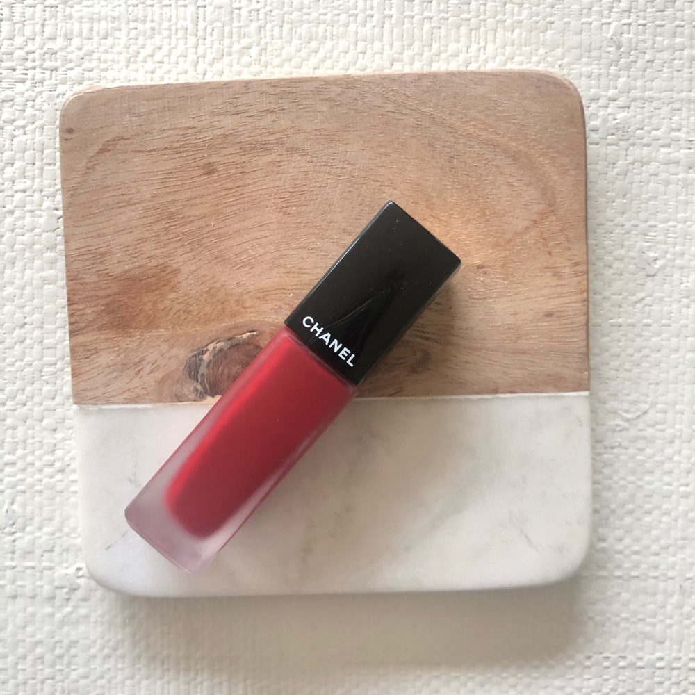 Chanel rouge allure ink #152